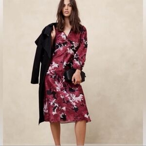 Banana Republic Silky Floral Long Sleeve Dress